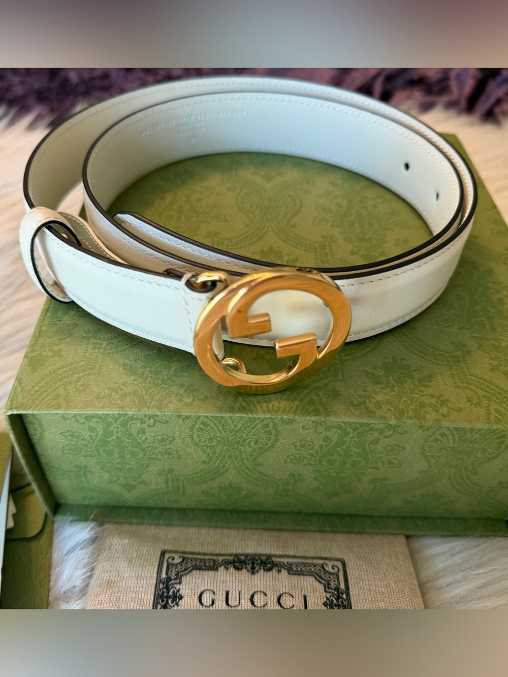 Gucci White Leather Belt with Gold Double G Buckle
